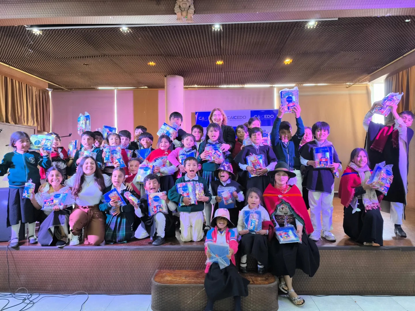 ¡La magia de la Navidad llegó a la Casa de la Cultura Núcleo de Tungurahua!